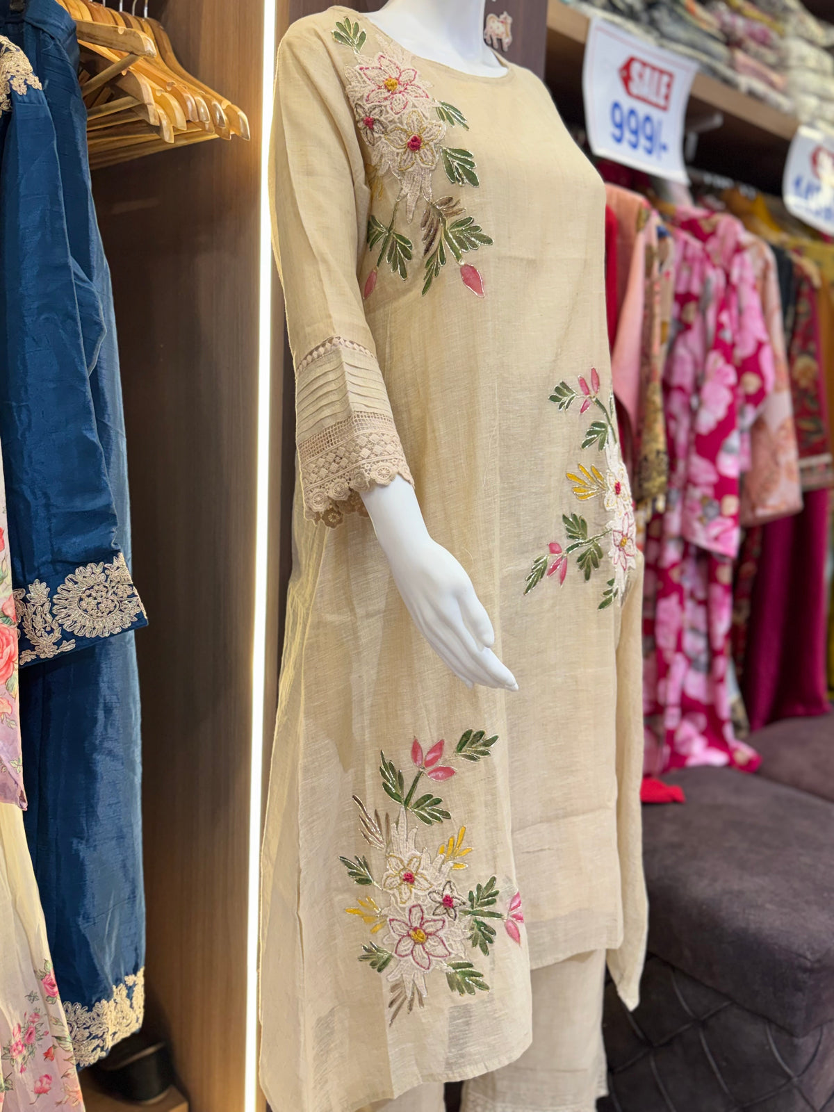 Kadhi kurta set with dupatta